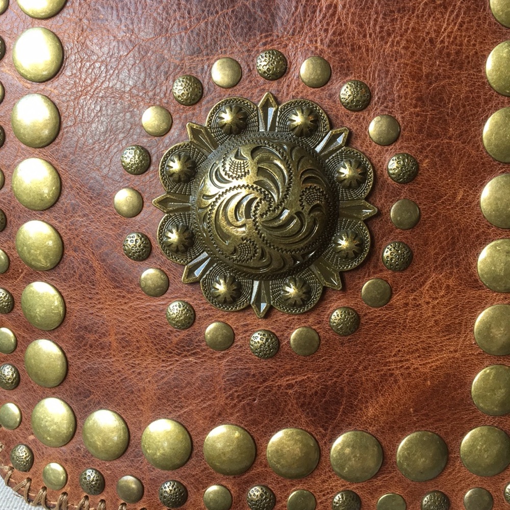 Patricia Nash Medallion Crossbody - Picture 5 of 12